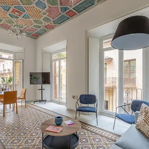  Apartamento Thyssen Boutique By Caleta Homes España